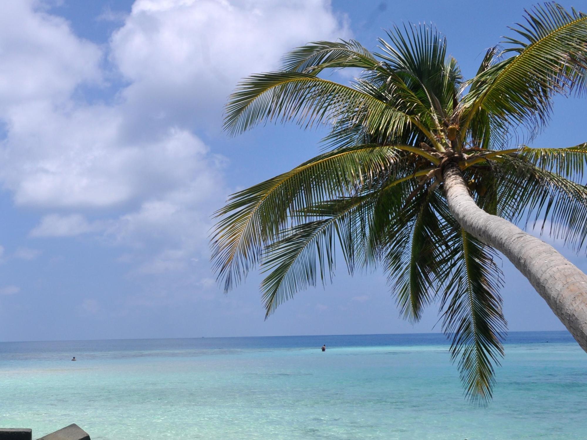 Water Breeze Hotel Maafushi Buitenkant foto